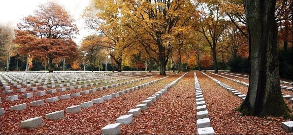 Amburgo cimitero militare italiano