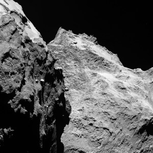 L'Agenzia Spaziale Europea ha pubblicato l'immagine del nucleo della cometa 67PChuryumov-Gerasimenko, scattata il 20140905w